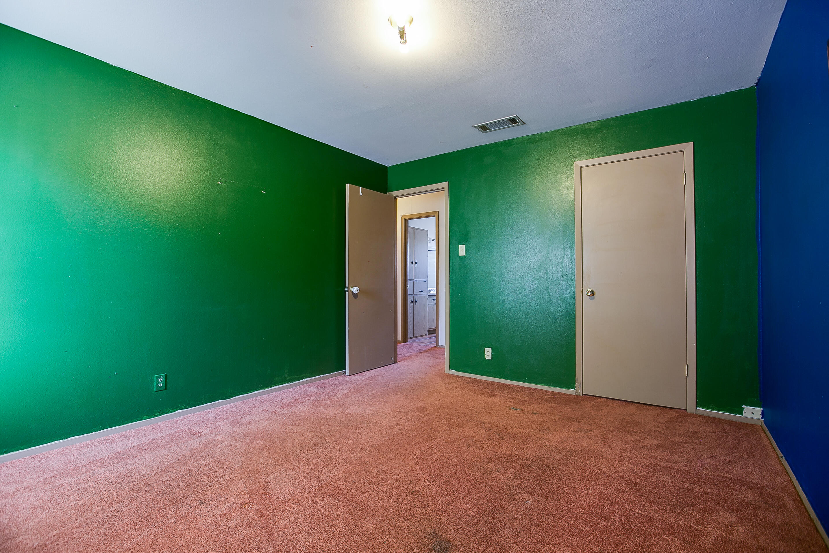 3714 Honeysuckle Lane Property Photo 27