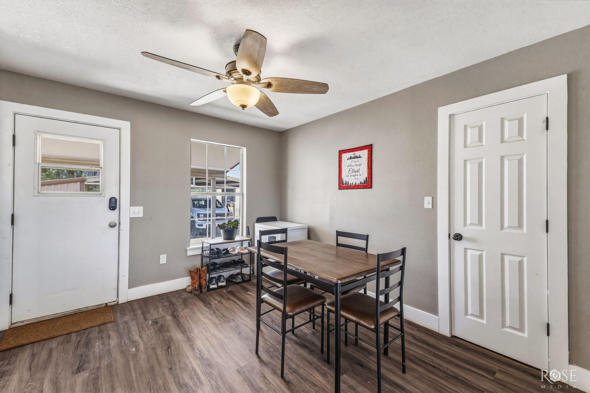 5713 Grape Creek Road Property Photo 8