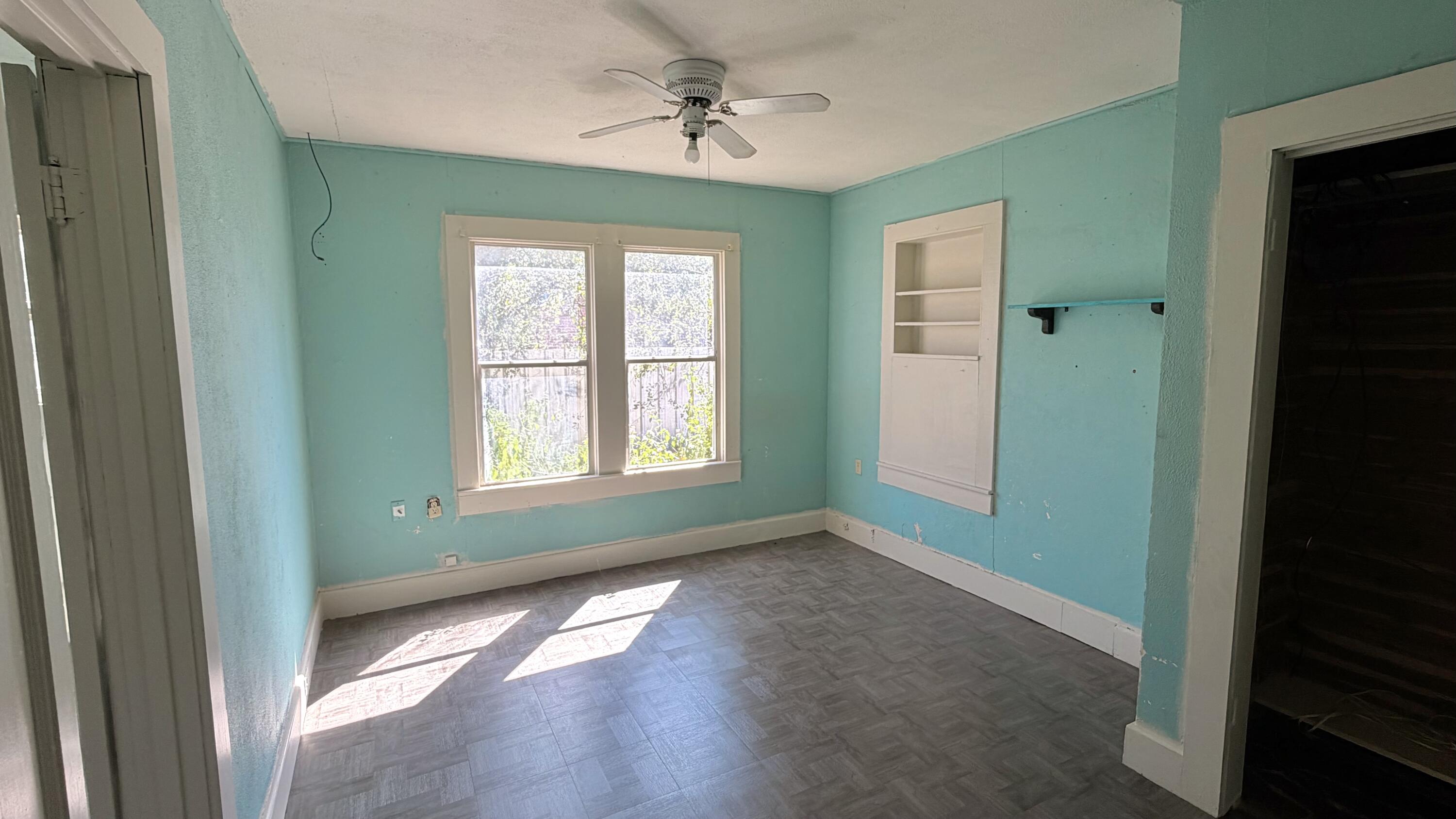 22 W 12th Street Property Photo 4