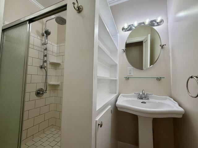 310 N Monroe Street Property Photo 9