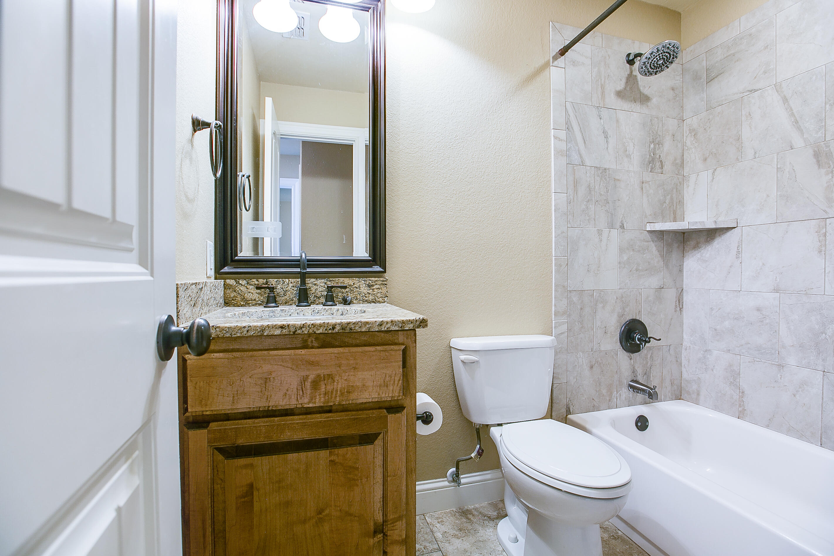 3945 Caroline Lane Property Photo 23