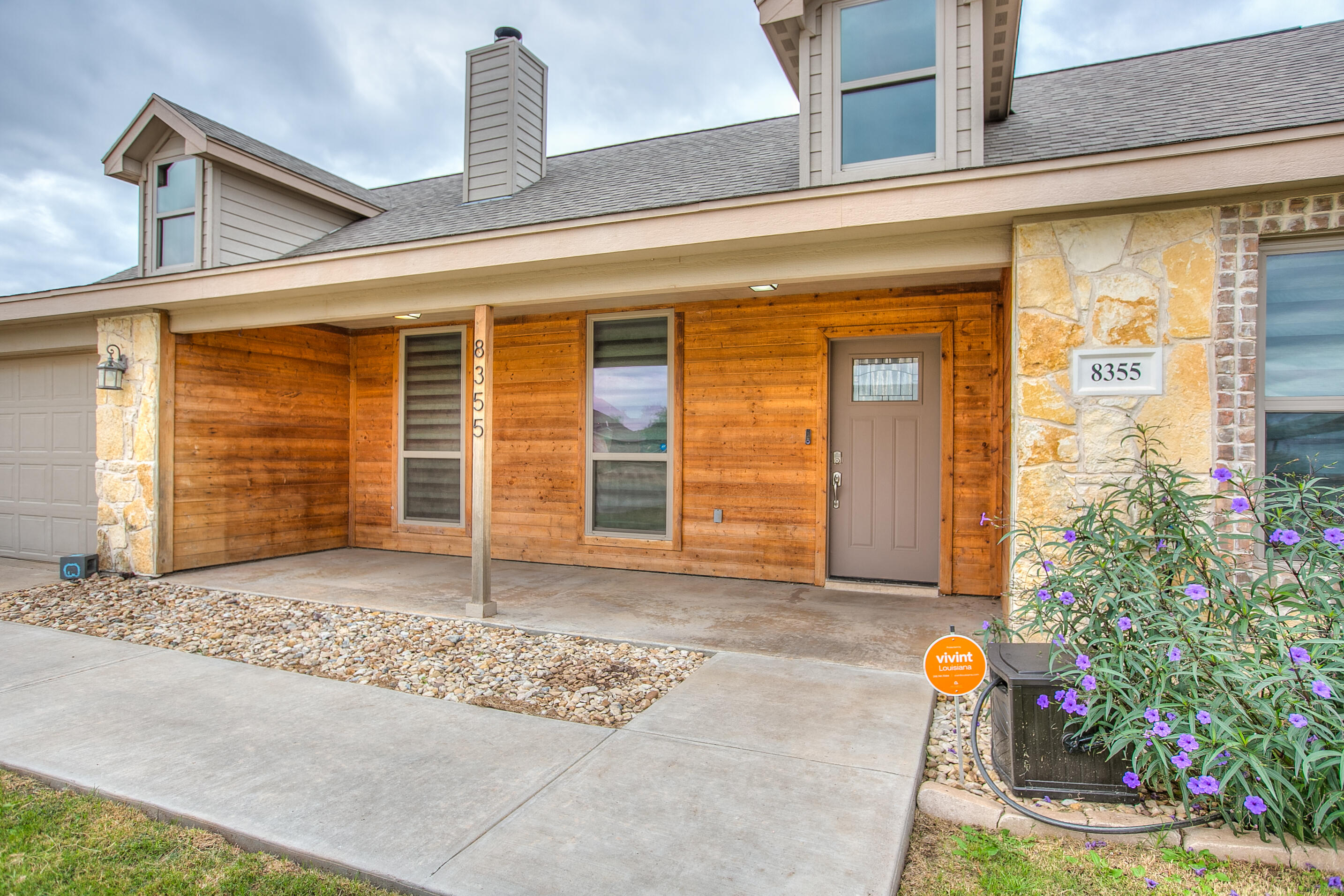 8355 Panther Path Property Photo 5