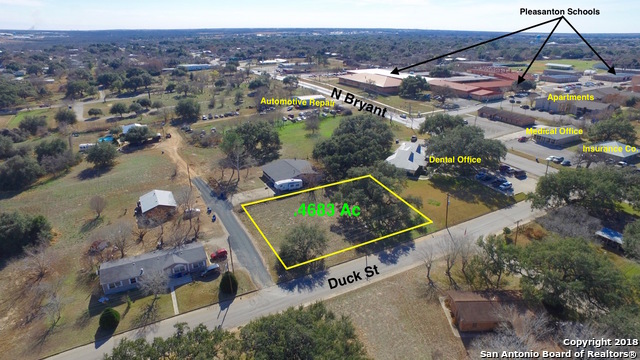 621 N Duck Property Photo 1
