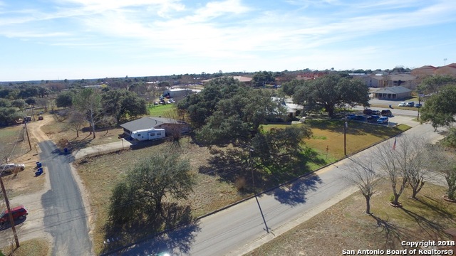 621 N Duck Property Photo 2