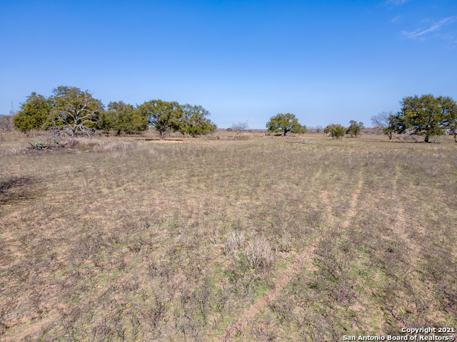 000 I-35 Property Photo 5