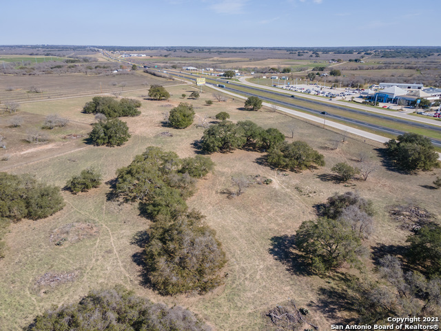 000 I-35 Property Photo 9