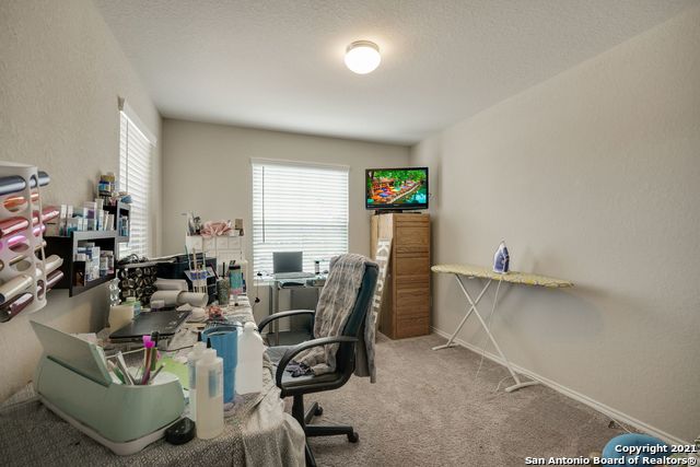 14815 Berkshire Way Property Photo 17