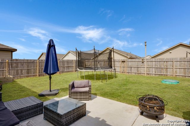 14815 Berkshire Way Property Photo 22