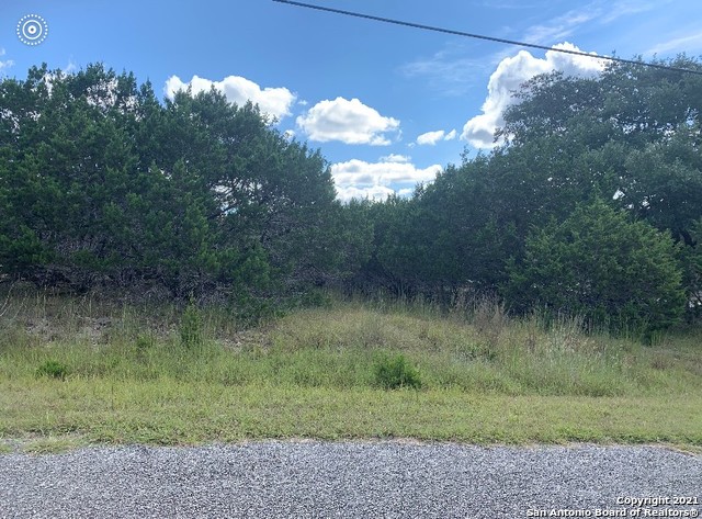 205 Breeze Pt Property Photo 1