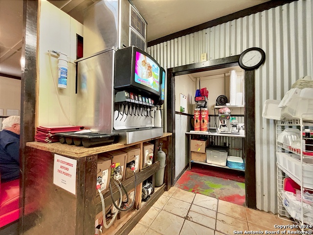3047 S Highway 16 Property Photo 9