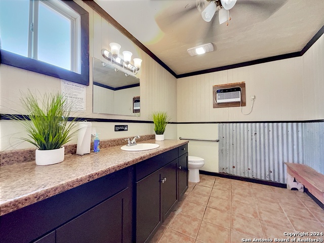 3047 S Highway 16 Property Photo 16
