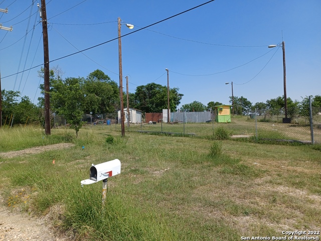 12232 Interstate 10 Property Photo 2