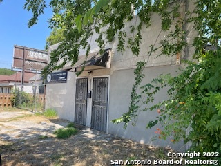 1111 Buena Vista St Property Photo 2