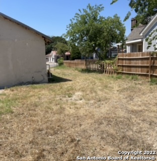1111 Buena Vista St Property Photo 4