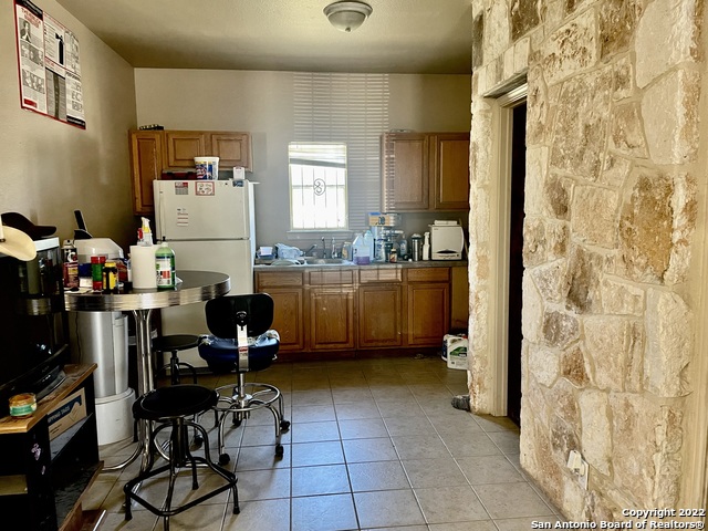 8635 S Loop 1604 E Property Photo 12