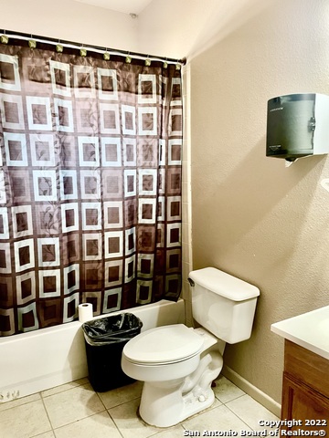 8635 S Loop 1604 E Property Photo 13