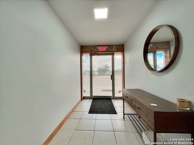 201 Houston St Property Photo 6