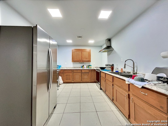 201 Houston St Property Photo 10
