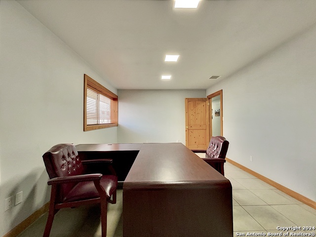 201 Houston St Property Photo 17