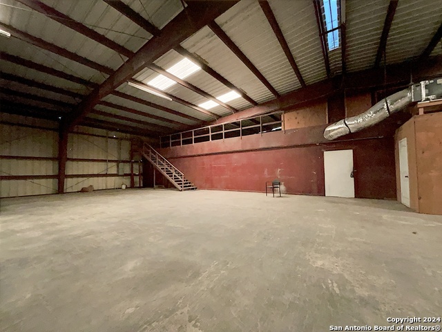 201 Houston St Property Photo 24