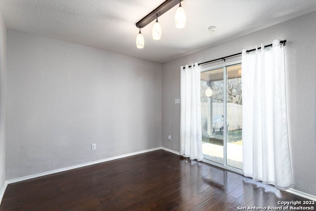 9359 Maple Silver Property Photo 12