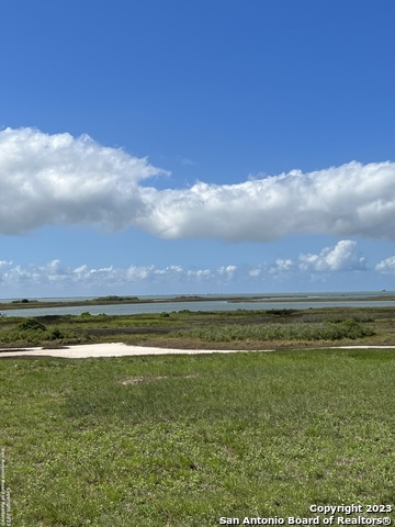 144 E Burgundy Bay Property Photo