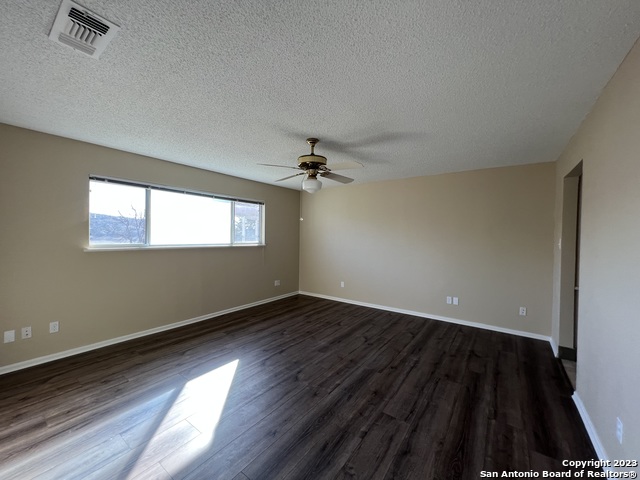 119 Cedar Tree Ln Property Photo 27