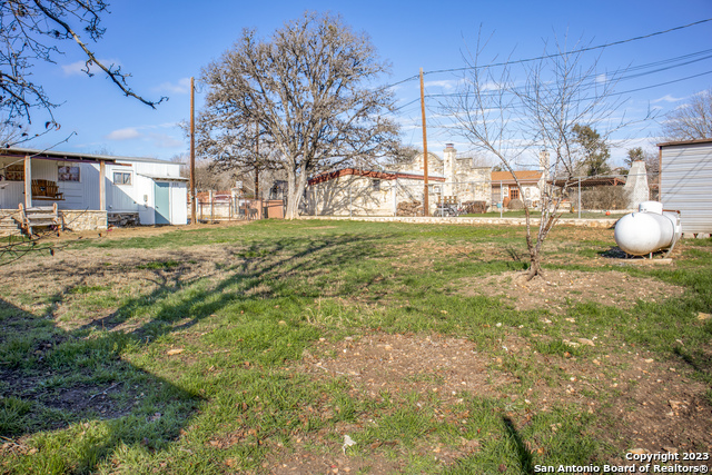 741 Julia Dr Property Photo 13
