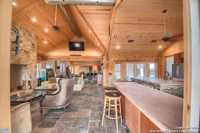 514 Centerfork Rd Property Photo 6