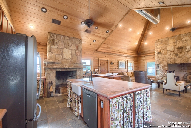 514 Centerfork Rd Property Photo 13