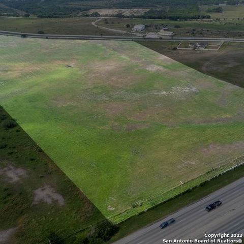 2560 Us-181 S Property Photo 1