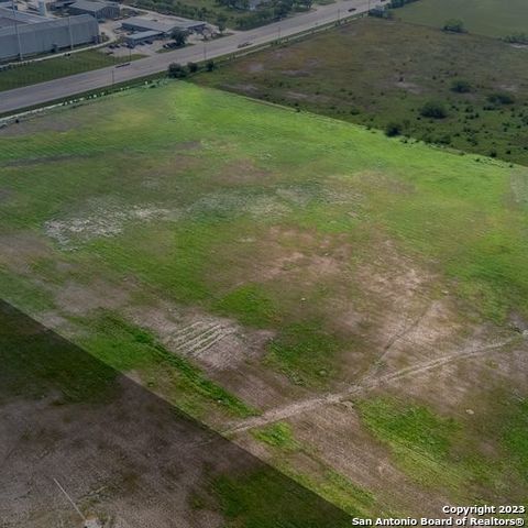 2560 Us-181 S Property Photo 3