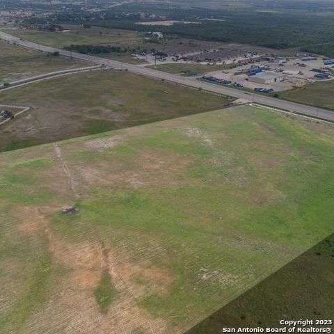 2560 Us-181 S Property Photo 4