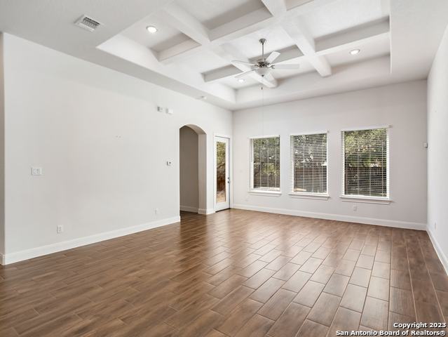 530 Carriage House Property Photo 12