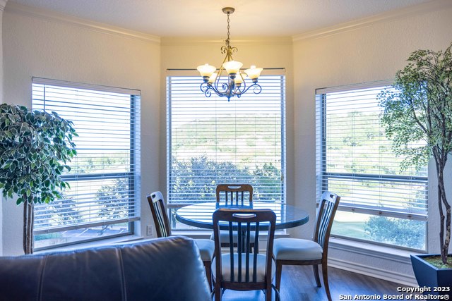 20 Tapatio Dr E Property Photo 6