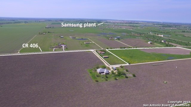 2711 Cr 406 Property Photo 6