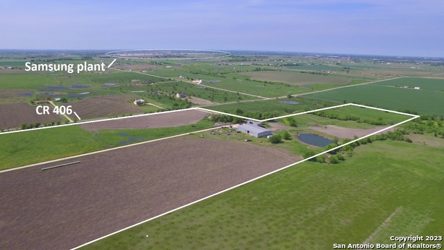 2711 Cr 406 Property Photo 7