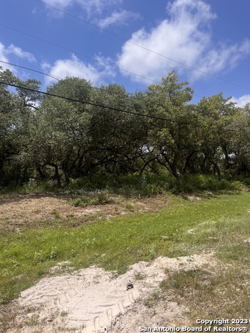 801 Litron St Property Photo 2