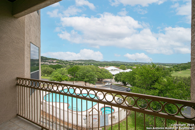 20 Tapatio Dr E Property Photo 14