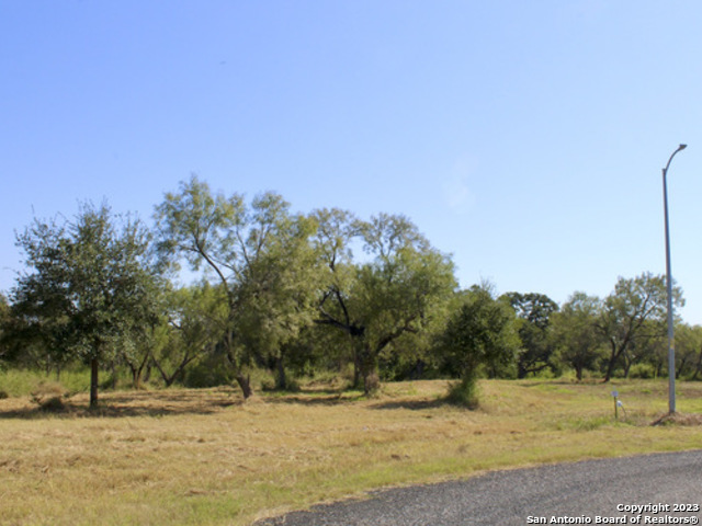 185 E Short Meadow Drive Property Photo 1