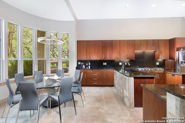 11835 Elmscourt Property Photo 8