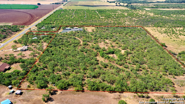 1066 Ranch Rd Highway 187 Property Photo 4