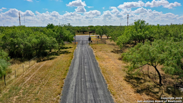 1066 Ranch Rd Highway 187 Property Photo 6