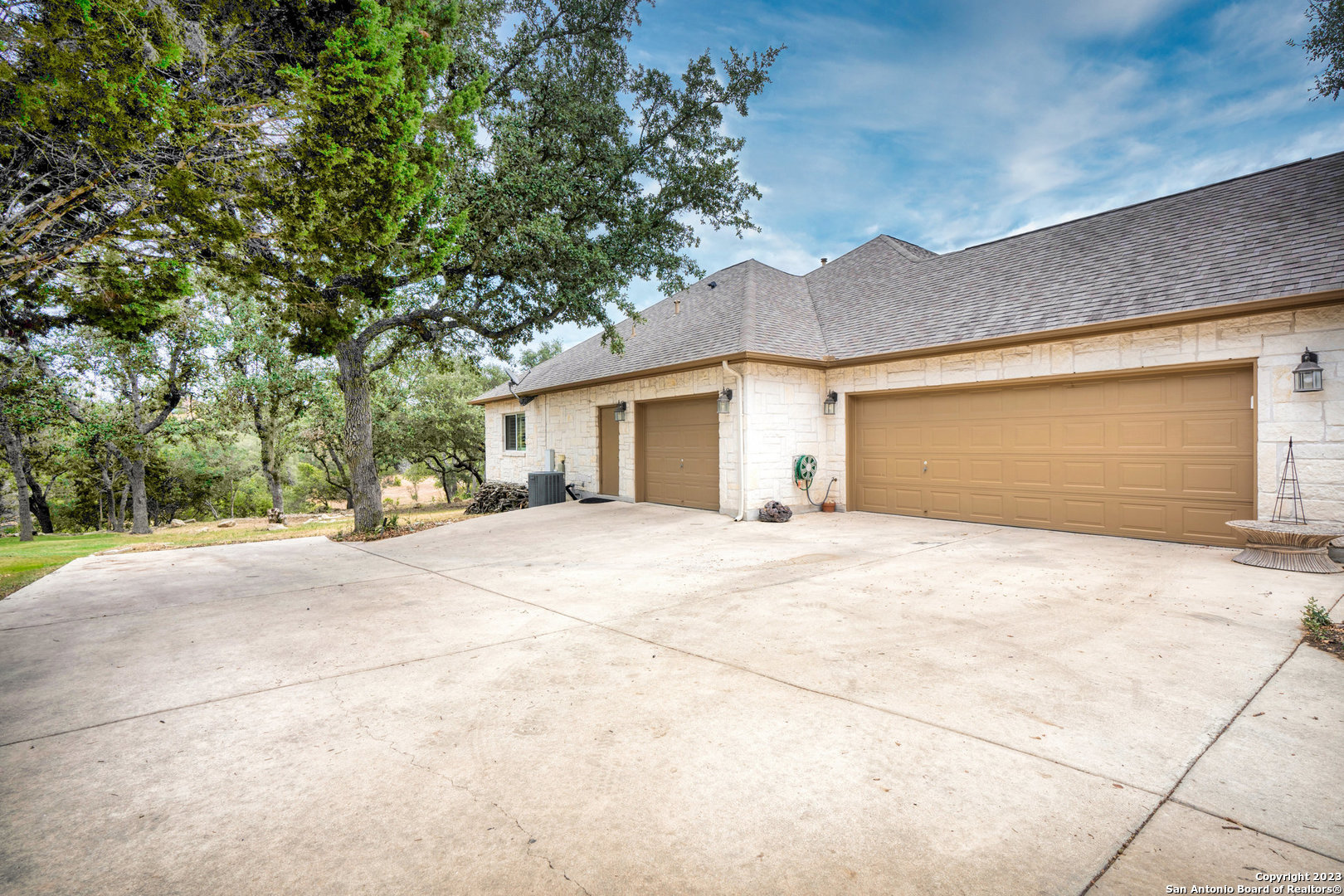 142 Bentwood Dr Property Photo 10