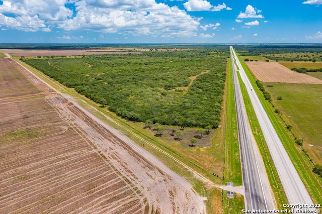 9815 Us-181 N Property Photo 1