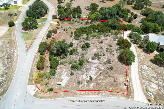 290 Gauntlet Property Photo 1