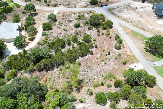 290 Gauntlet Property Photo 3