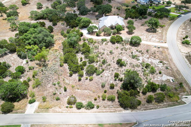 290 Gauntlet Property Photo 4