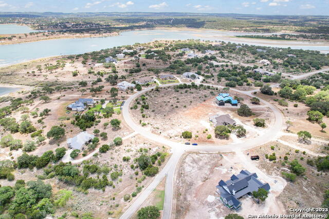 290 Gauntlet Property Photo 8