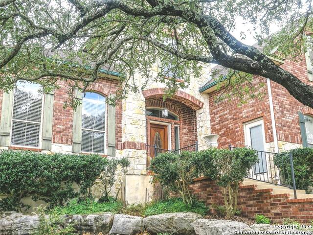 24135 Seven Winds Property Photo 2